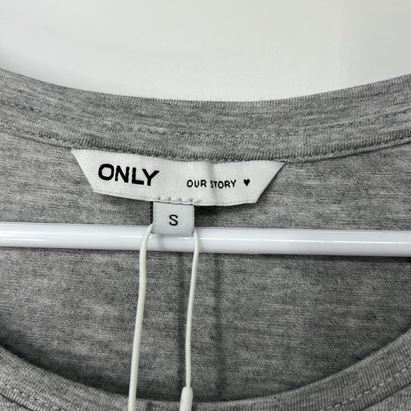 Only our story t shirt NWT women’s small - Picture 3 of 6